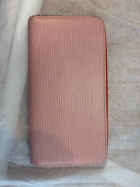 Louis Vuitton Pink Textured Zip Wallet
